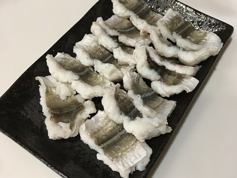 鱧(はも)の湯引き